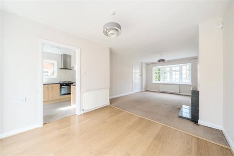 3 bedroom detached house for sale, Grangewood Close, Pinner, HA5