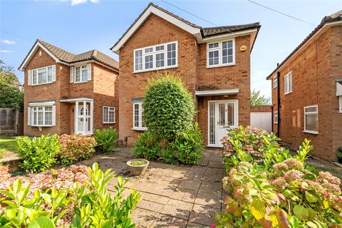 2 Grangewood Close, Pinner, HA5 2JG