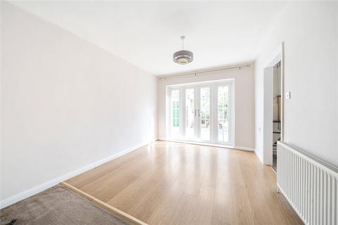 2 Grangewood Close, Pinner, HA5 2JG