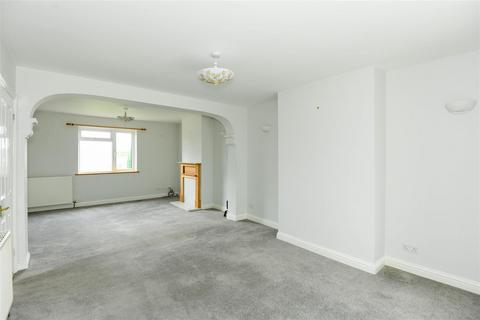 77 School Lane, Staverton, Trowbridge, BA14 6NZ