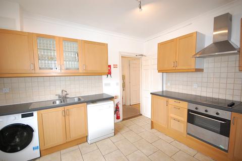 3 bedroom flat to rent, York Street, London W1H