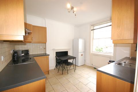 3 bedroom flat to rent, York Street, London W1H