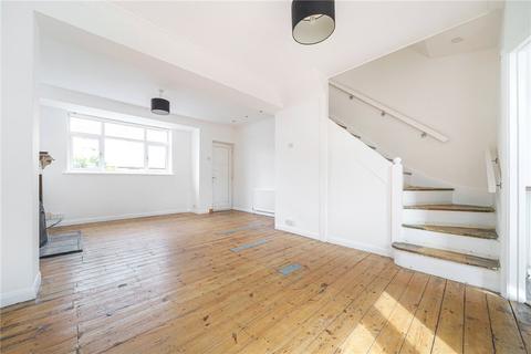 8 Finchley Close, Dartford, DA1 1XR