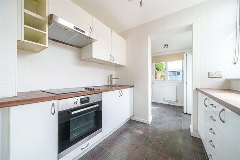 8 Finchley Close, Dartford, DA1 1XR