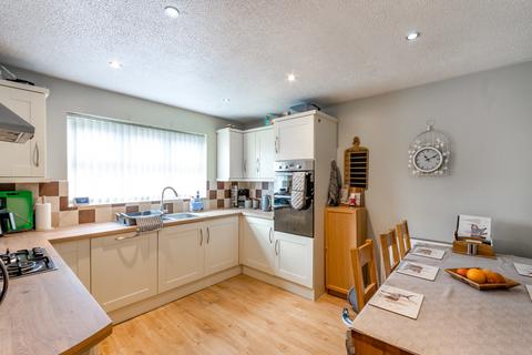 4 bedroom terraced house for sale, The Beeches, Scrooby Road, Doncaster, South Yorkshire