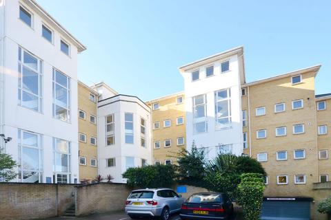 2 bedroom flat for sale, Broomhouse Dock, Fulham, London, SW6