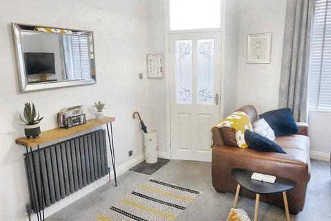 2 bedroom terraced house to rent, Clitheroe Street, Skipton BD23