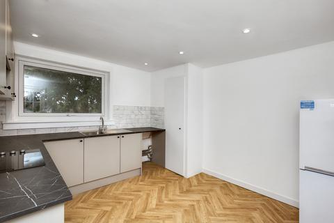 3/3 Oxgangs Avenue, Edinburgh, EH13 9HZ