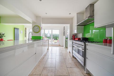 27 Herbert Road, Hextable, Swanley, BR8 7SD