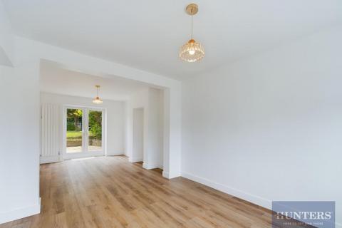 11 Brookway Drive, Charlton Kings, Cheltenham, GL53 8AJ