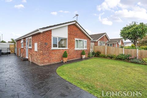 2 bedroom detached bungalow for sale, Surlingham Drive, Swaffham