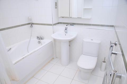 2 bedroom apartment for sale, Miles Close, Thamesmead West, SE28 0NJ