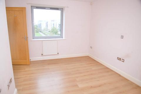 25 Miles Close, London, SE28 0NJ