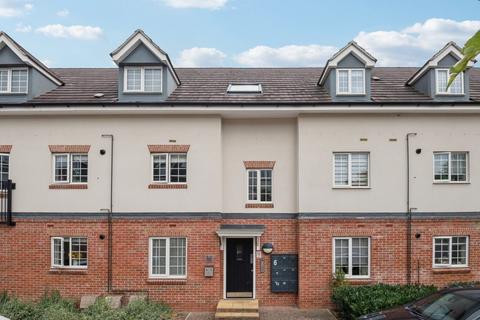 2 bedroom apartment for sale, Grange Road, Chalfont St. Peter, Gerrards Cross, Buckinghamshire, SL9