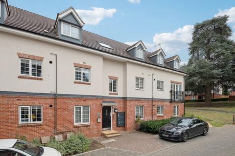 2 bedroom apartment for sale, Grange Road, Chalfont St. Peter, Gerrards Cross, Buckinghamshire, SL9