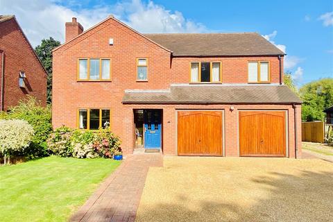 5 bedroom detached house for sale, 2 The Paddocks, Maesbrook, Oswestry, SY10 8QW