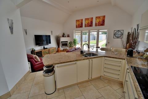 3 bedroom detached bungalow for sale, Western Avenue, Bournemouth, BH10