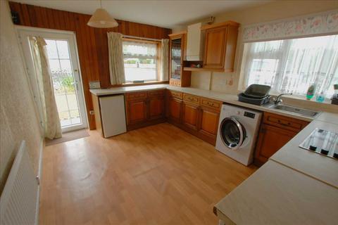 2 bedroom semi-detached bungalow for sale, 16 Kingsbridge Drive