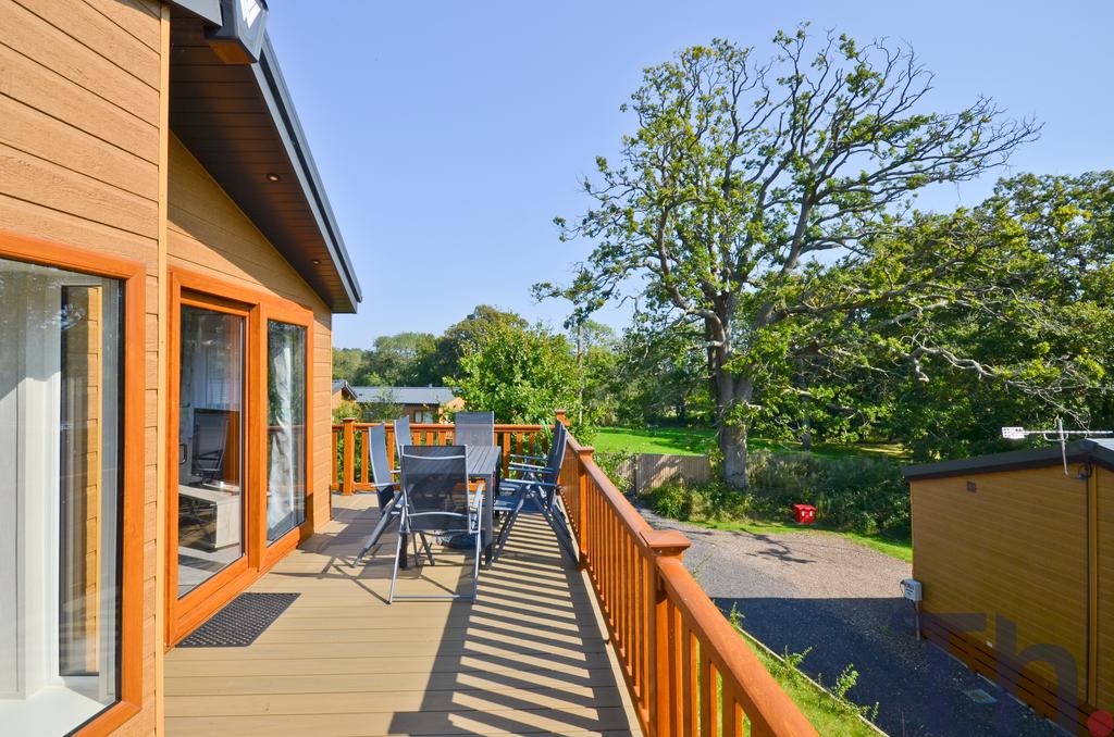 Balcony Terrace Area.JPG