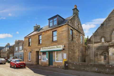 3 bedroom flat for sale, South Street, Kingskettle, Cupar, KY15