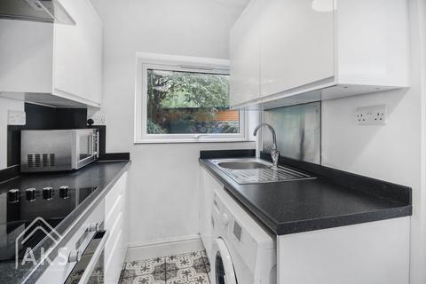 204 Uttoxeter Old Road, Derby, DE1 1NF