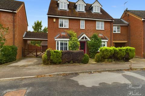 5 bedroom link detached house for sale, Sandstone Close, Calvert Green