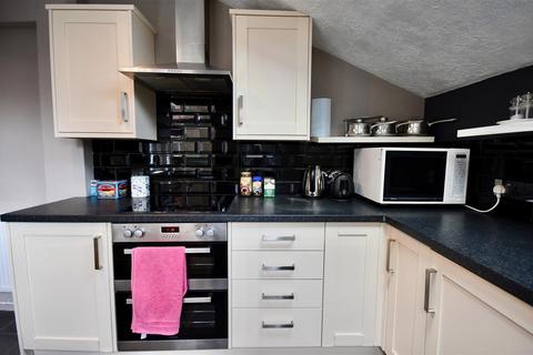 11a Bowood Road, Taunton, TA2 7QE