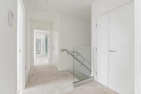 3 bedroom penthouse to rent, at Cortland at Colliers Yard, PH 4804 Cortland At Colliers Yard 5, Bankside Boulevard, Cortland at Colliers Yard M3