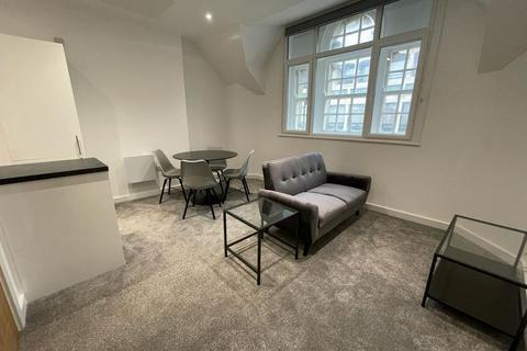 undefined, 33 Lowgate, Hull HU1