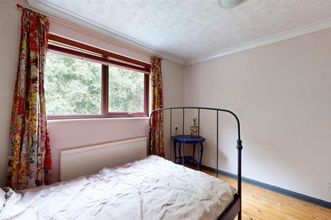 3 Hetton Close, Heelands, Milton Keynes, MK13 7NP