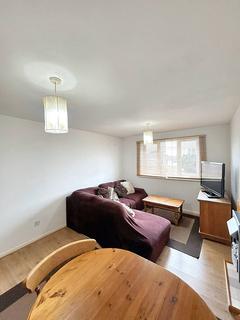 2 bedroom flat to rent, Himalayan Way, Watford WD18