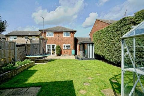 4 bedroom link detached house for sale, Stanegate, Sawtry, Huntingdon, PE28