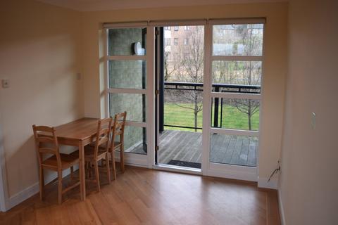 2 bedroom flat to rent, Meggetland View, Craiglockhart, Edinburgh, EH14