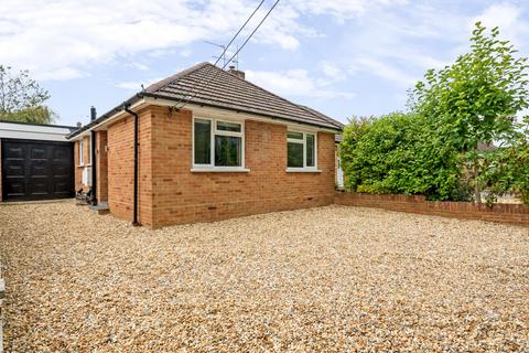 3 bedroom bungalow for sale, Hursley Road, Chandler's Ford, Eastleigh, Hampshire, SO53