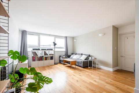 2 bedroom apartment for sale, Richmond Road, London Fields, E8