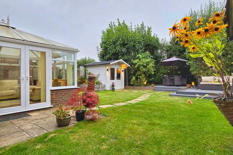 4 bedroom detached house for sale, Duck End Close, Houghton Conquest, Bedfordshire, MK45