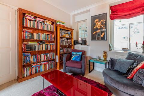 4 bedroom terraced house for sale, Queens Road, Penarth CF64