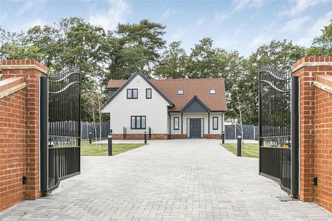 4 bedroom detached house for sale, Kentish Lane, Essendon, Hertfordshire, AL9