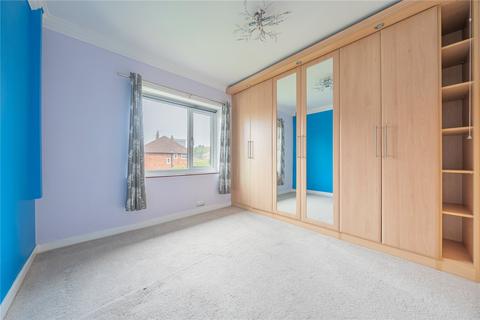 4 bedroom semi-detached house for sale, Buckstone Grove, Leeds, West Yorkshire