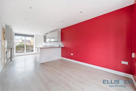 3 bedroom apartment for sale, Northumberland Park, London, N17