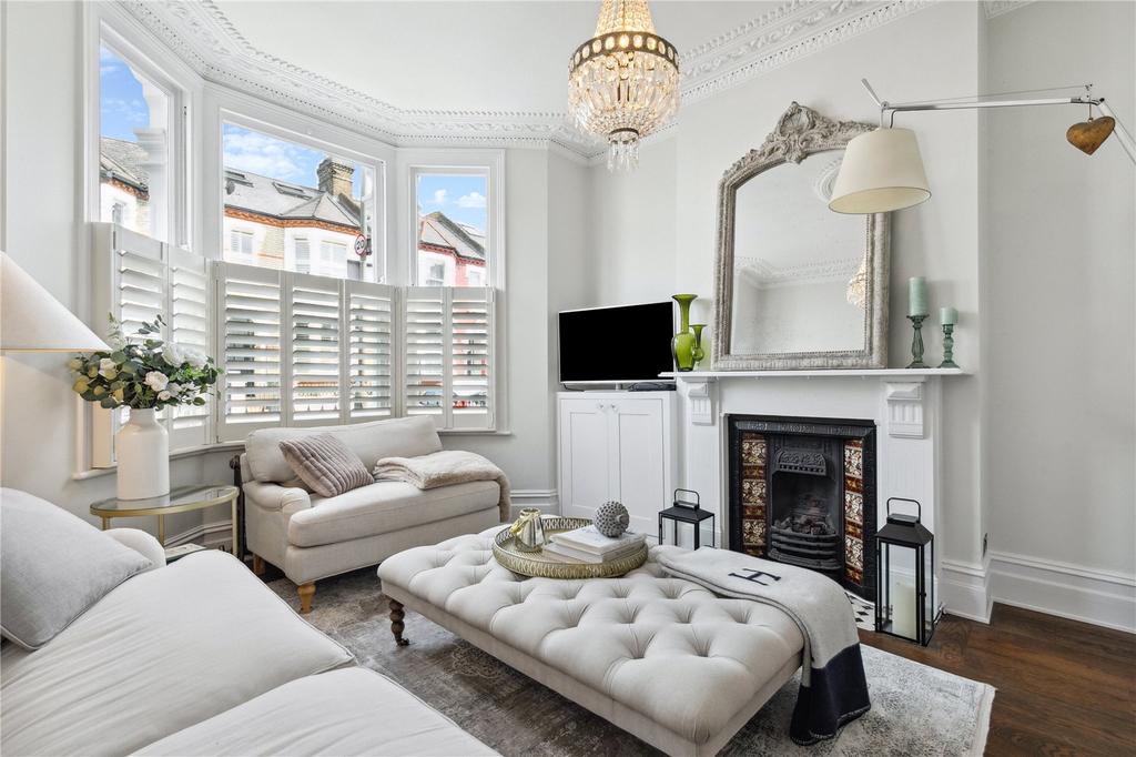 Wroughton Road, SW11 5 bed terraced house for sale £2,100,000