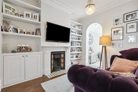 5 bedroom terraced house for sale, Wroughton Road, SW11