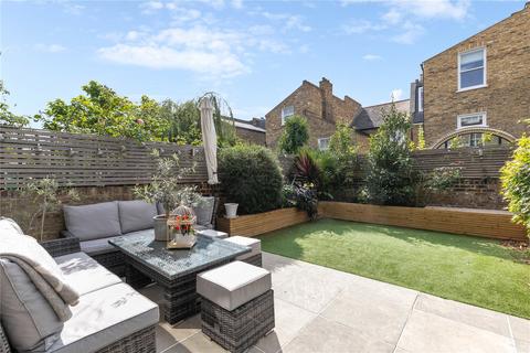 5 bedroom terraced house for sale, Wroughton Road, SW11