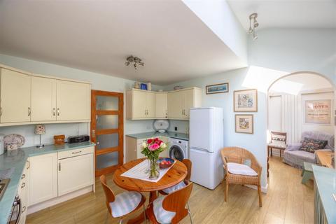 3 bedroom semi-detached house for sale, Peterborough Road, Sheffield