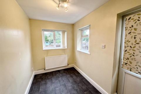 82 Four Oaks Common Road, Sutton Coldfield, B74 4NN