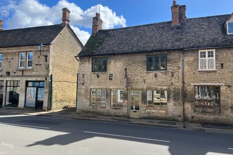 4 bedroom end of terrace house for sale, High Street, Lechlade, Gloucestershire, GL7