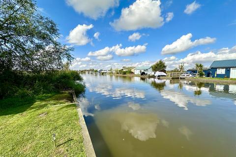 3 bedroom bungalow for sale, Riverside, Repps With Bastwick, NR29