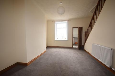 2 bedroom terraced house to rent, Station Road, Foulridge