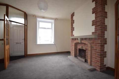 2 bedroom terraced house to rent, Station Road, Foulridge