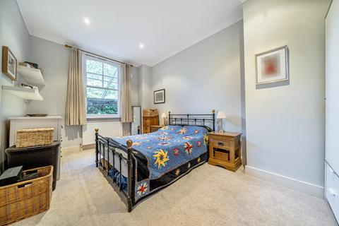 Flat 4, 25 Old Hill, Chislehurst, BR7 5LZ